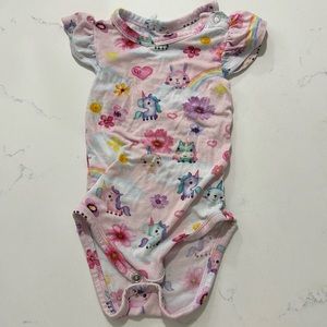 Posh Peanut x Fisher Price ruffled bodysuit 3-6m